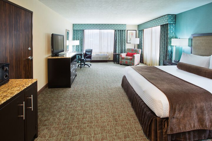 Room 41 of 74