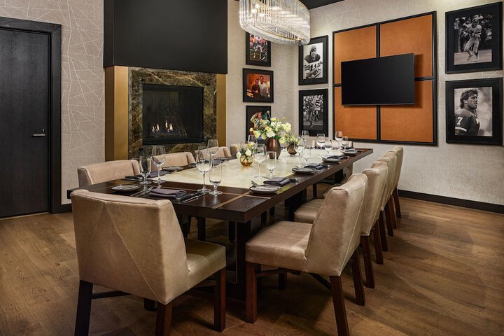 Dining 80 of 106
