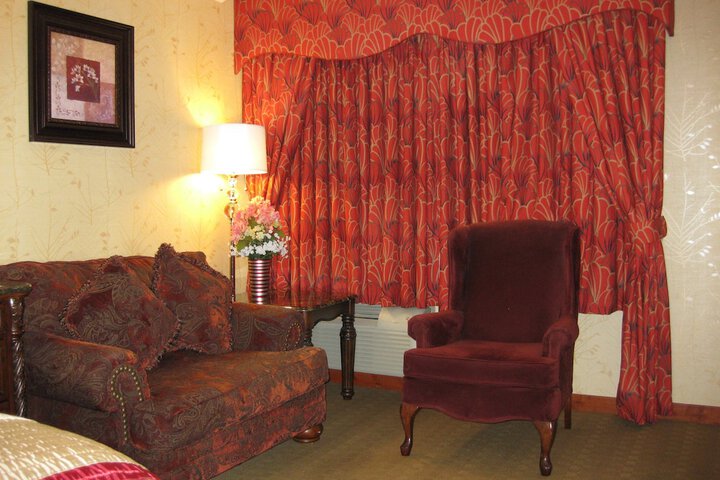 Room 25 of 46