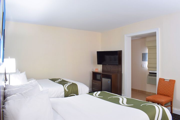 Quality Inn & Suites Middletown - Newport