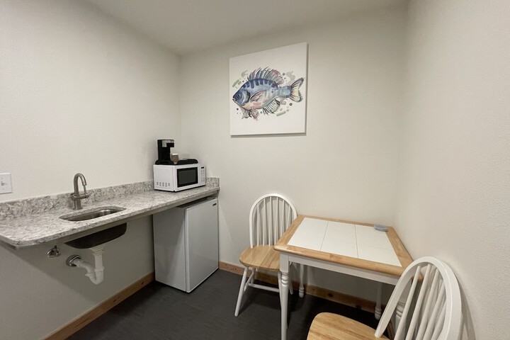Room 12 of 19