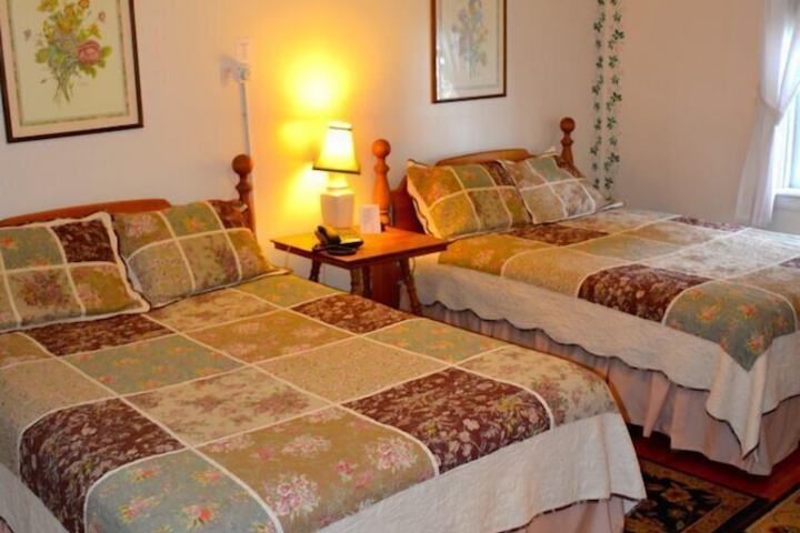 Room 36 of 108