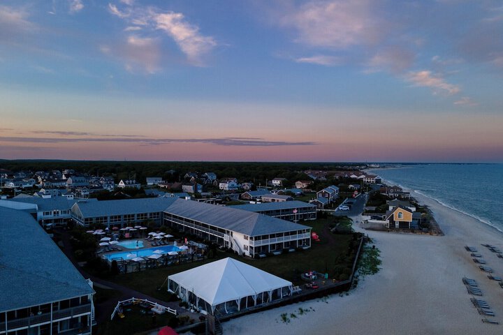 Red Jacket Beach Resort