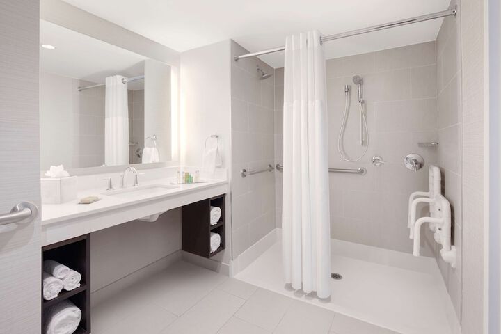 DoubleTree by Hilton Deerfield Beach Boca Raton