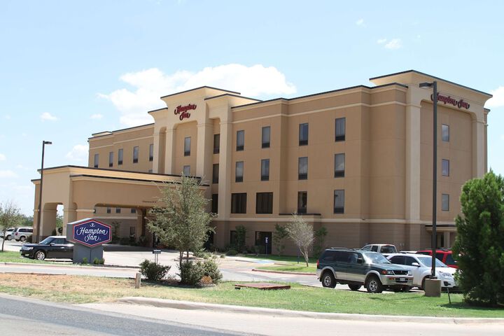 Hotel 2 of 28