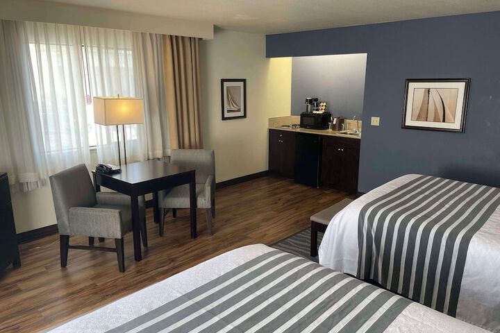 Room 51 of 66