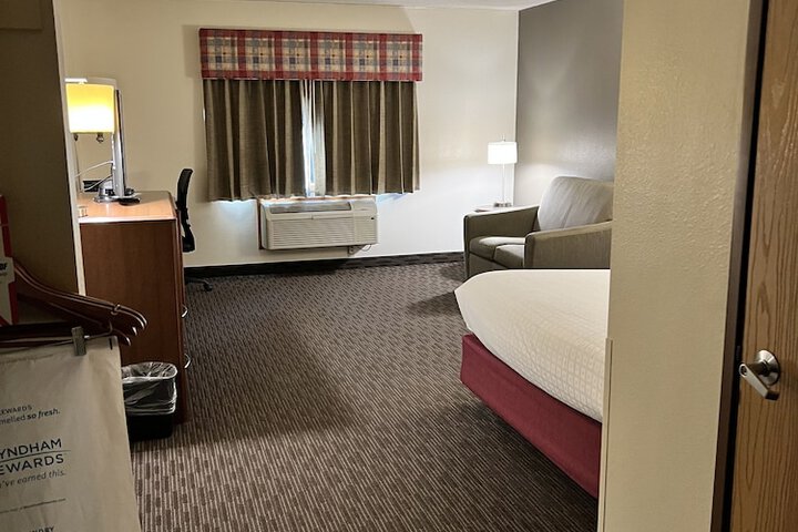 Room 29 of 50