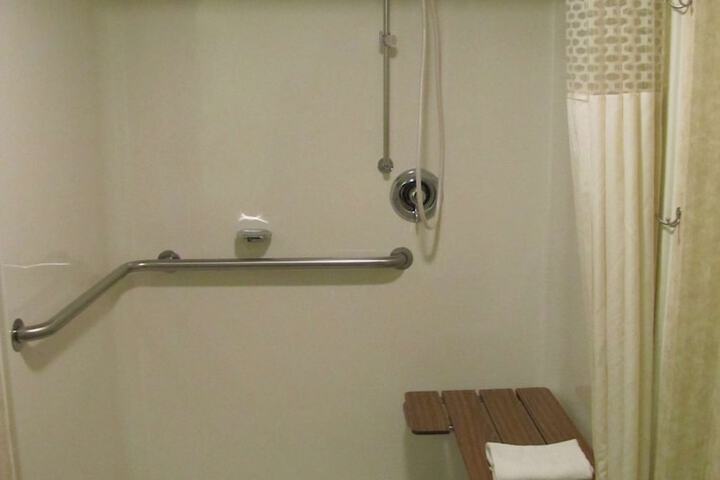 Room 30 of 44