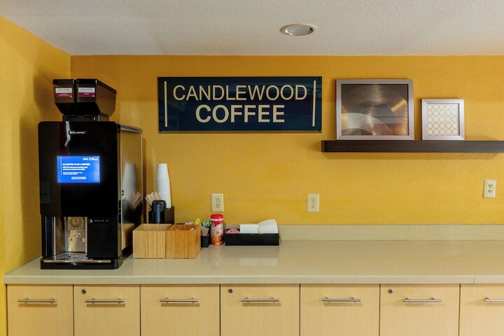 Candlewood Suites Bedford Fort Worth by IHG