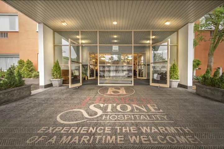 Hotel 2 of 85