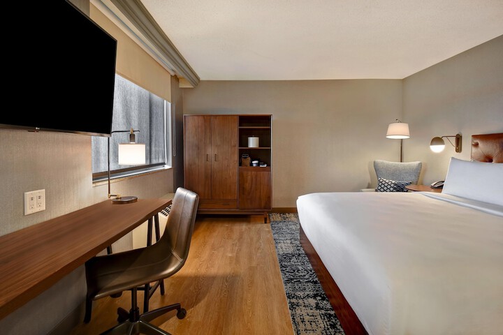 Room 44 of 67