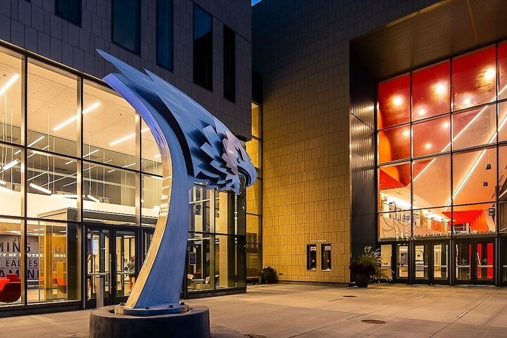 DoubleTree by Hilton Evansville