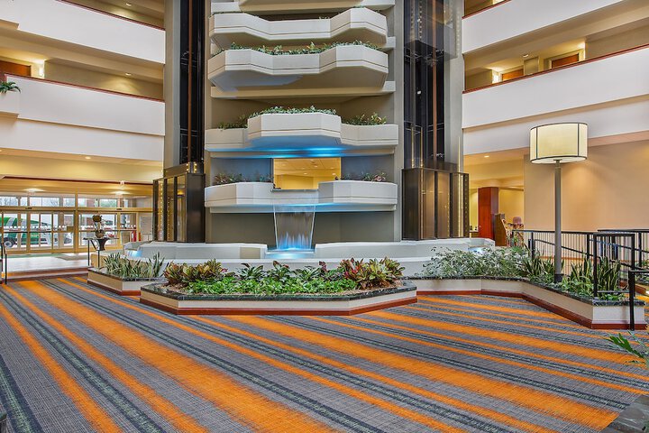 Holiday Inn University Plaza-Bowling Green by IHG