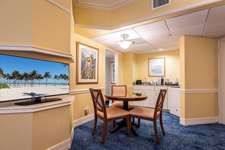 Lago Mar Beach Resort & Club