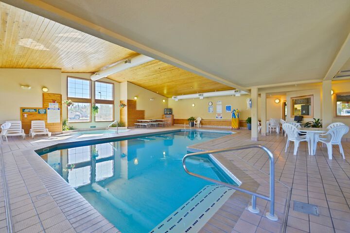 Pool 2 of 61