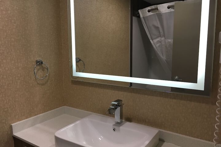 Baymont by Wyndham Medicine Hat