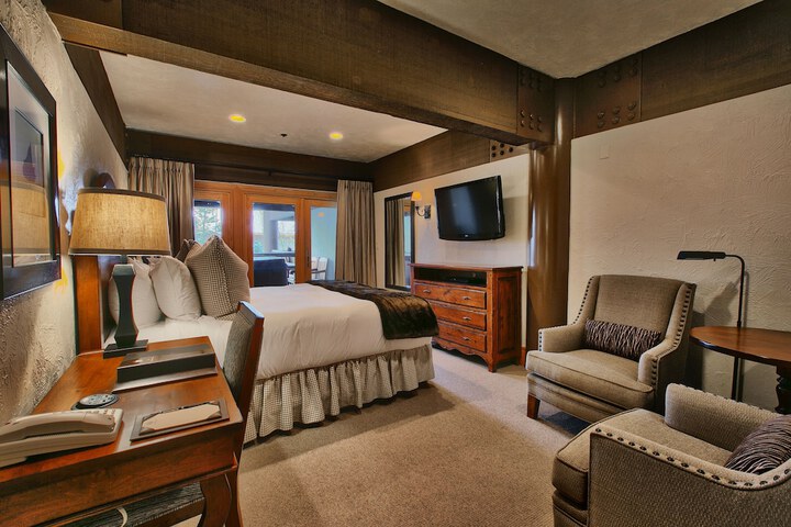 Room 276 of 500