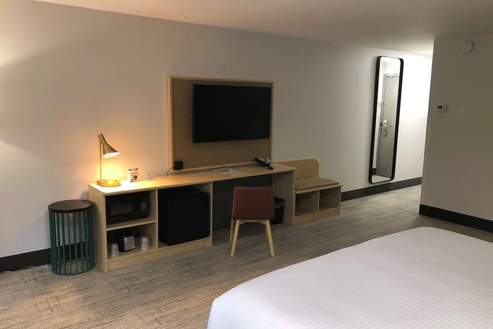 Room 43 of 92