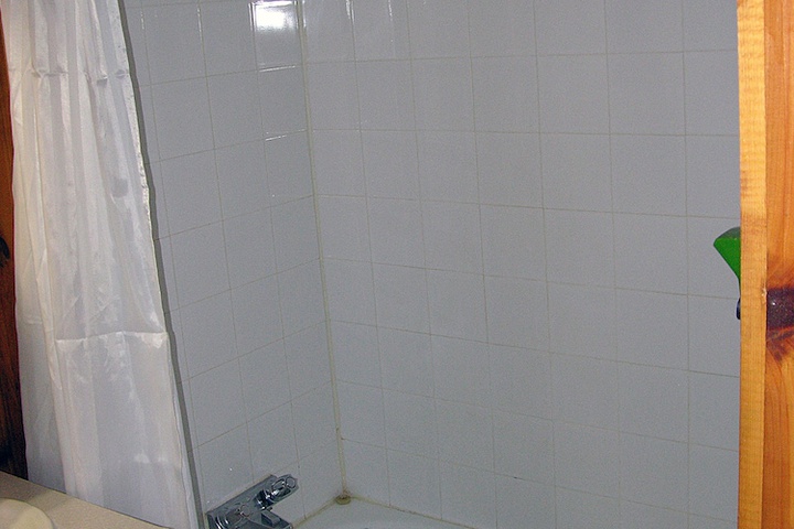 Room 14 of 40