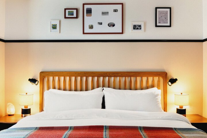 Room 42 of 88