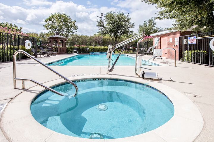 Pool 12 of 51