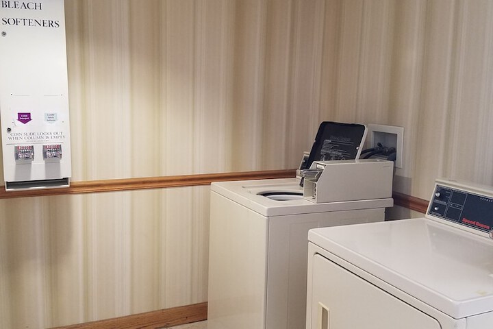 Country Inn & Suites by Radisson Lexington, VA