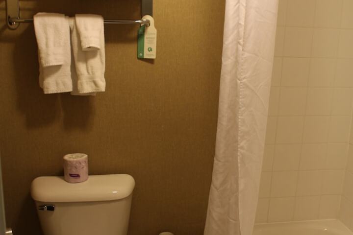 Best Western Plus Durham Hotel & Conference Centre