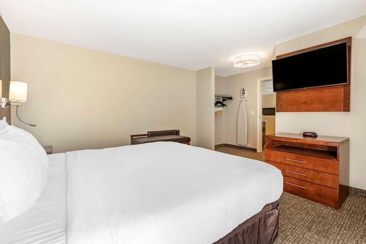 Room 35 of 56