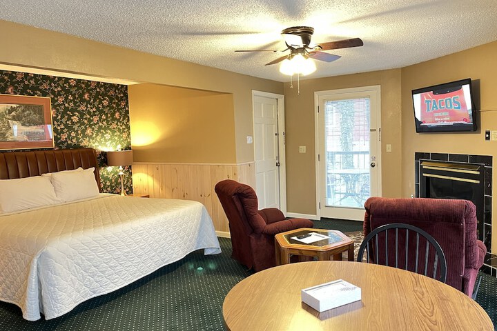 Room 90 of 113