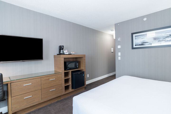 Room 42 of 55
