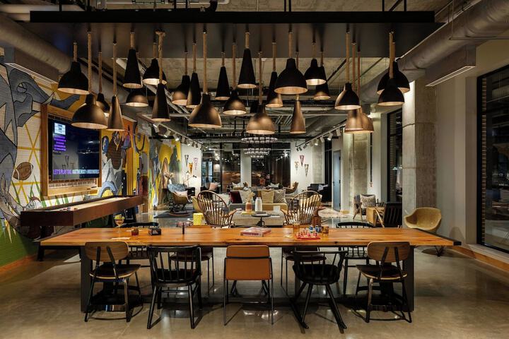 Moxy Omaha Downtown
