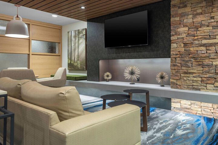Hotel Interior 10 of 28
