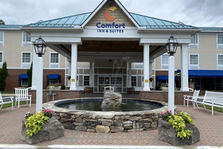 Comfort Inn & Suites Sturbridge - Brimfield