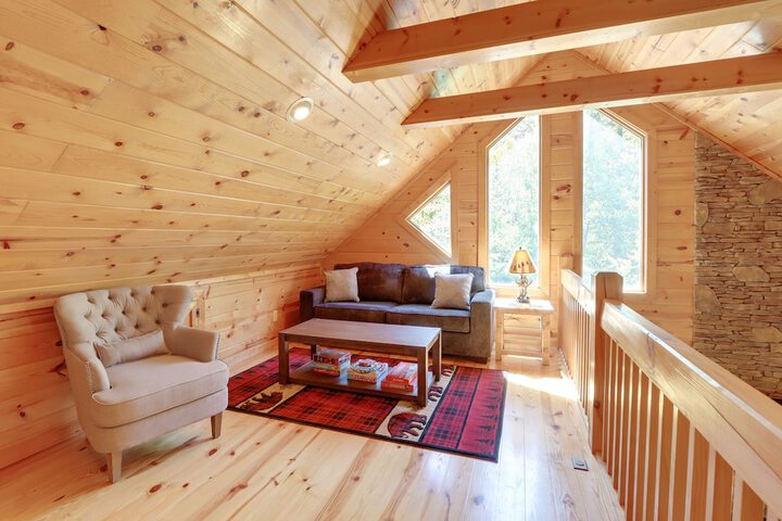 Private Ellijay Cabin w / Hot Tub & Amenities!