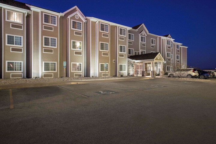 Microtel Inn & Suites by Wyndham Sweetwater