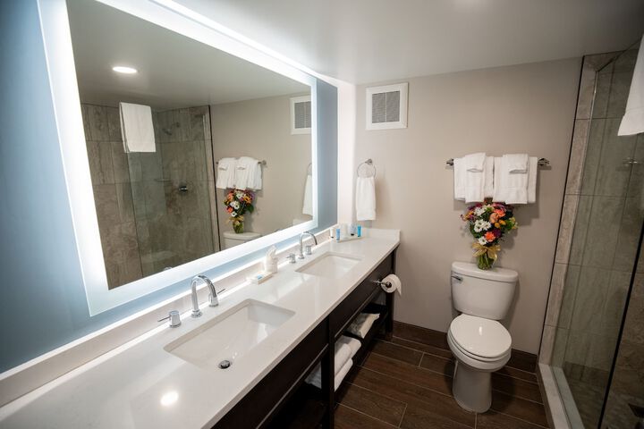 Fort William Henry Hotel and Conference Center