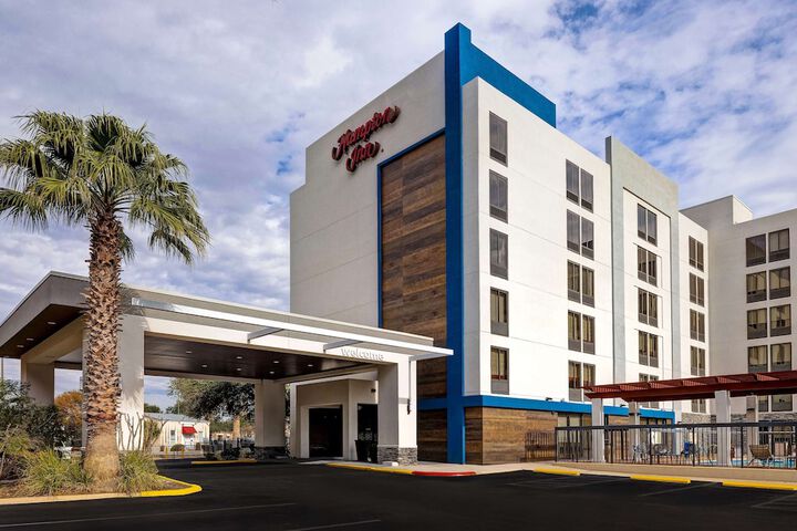 Hotel 2 of 42