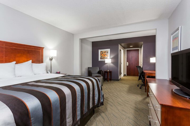 Wingate by Wyndham Chesapeake