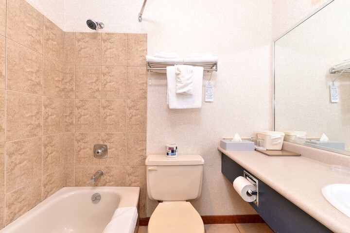 Room 46 of 63