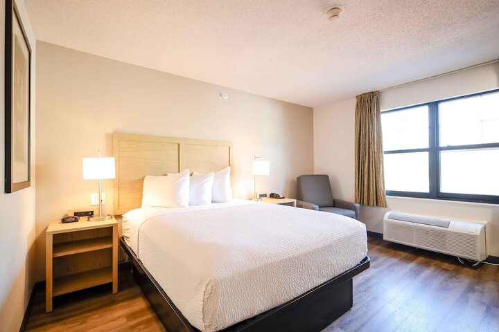 Extended Stay America Suites Cleveland Beachwood Orange Pl S