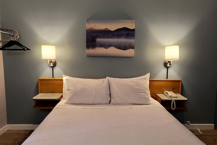 Fireweed Motel