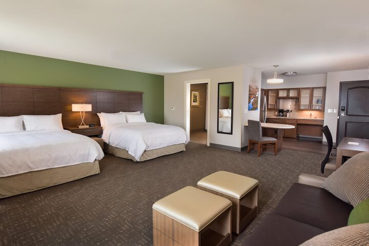Staybridge Suites Wisconsin Dells - Lake Delton by IHG