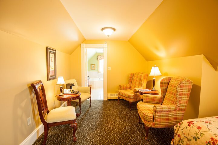 Room 42 of 68