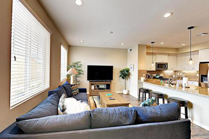 525 Surfbird Home Home