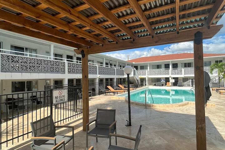 Holiday Isles Resort