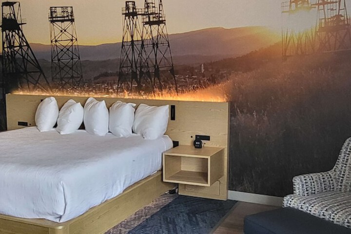Room 19 of 44