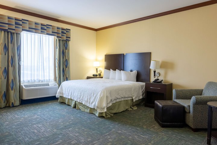 Room 42 of 50
