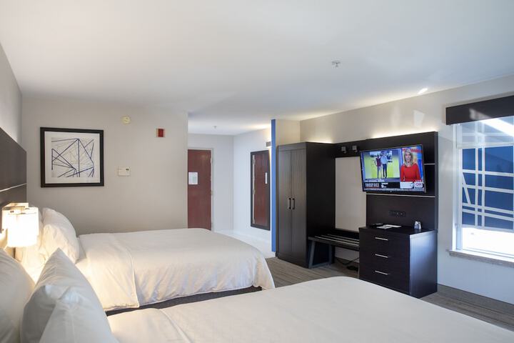 Room 18 of 59