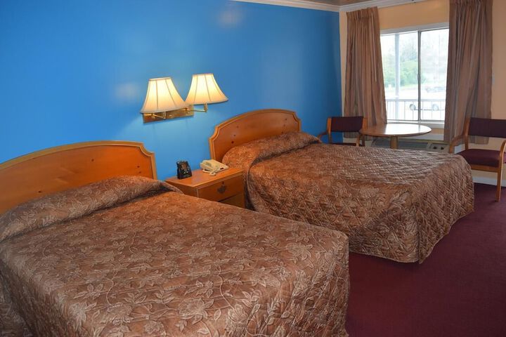 Room 5 of 20