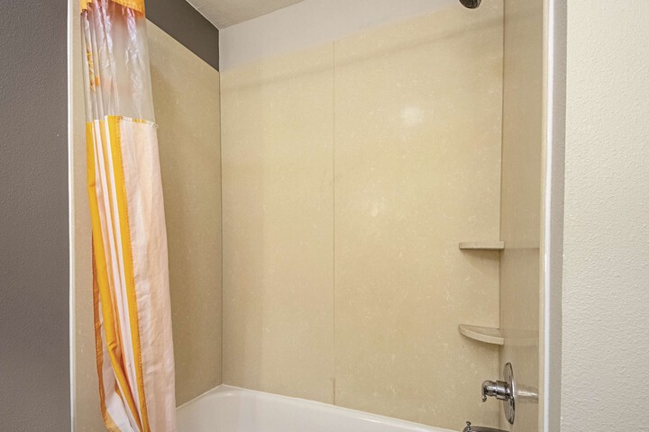 La Quinta Inn & Suites by Wyndham McKinney